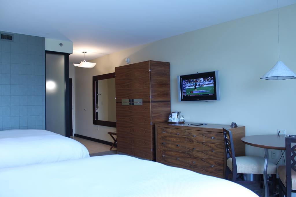 Le Merigot At Tropicana Evansville Chambre photo
